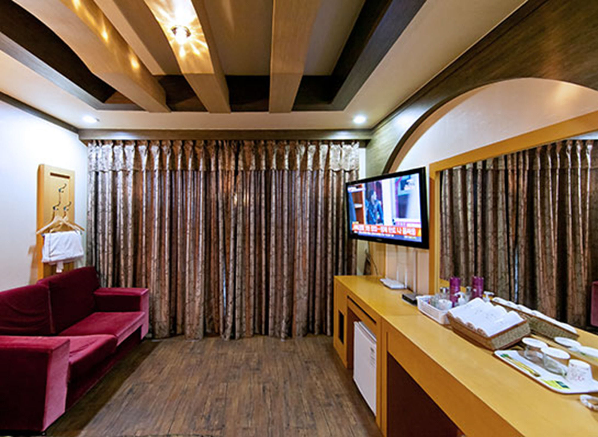 Drama Motel Boryeong Exterior photo