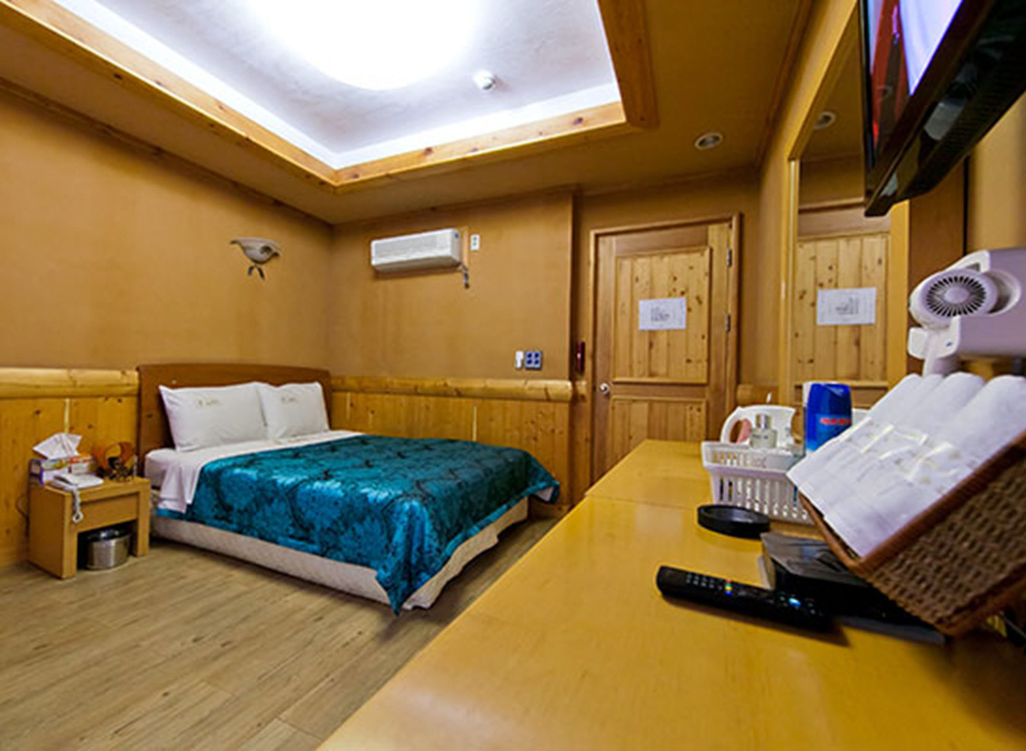 Drama Motel Boryeong Exterior photo