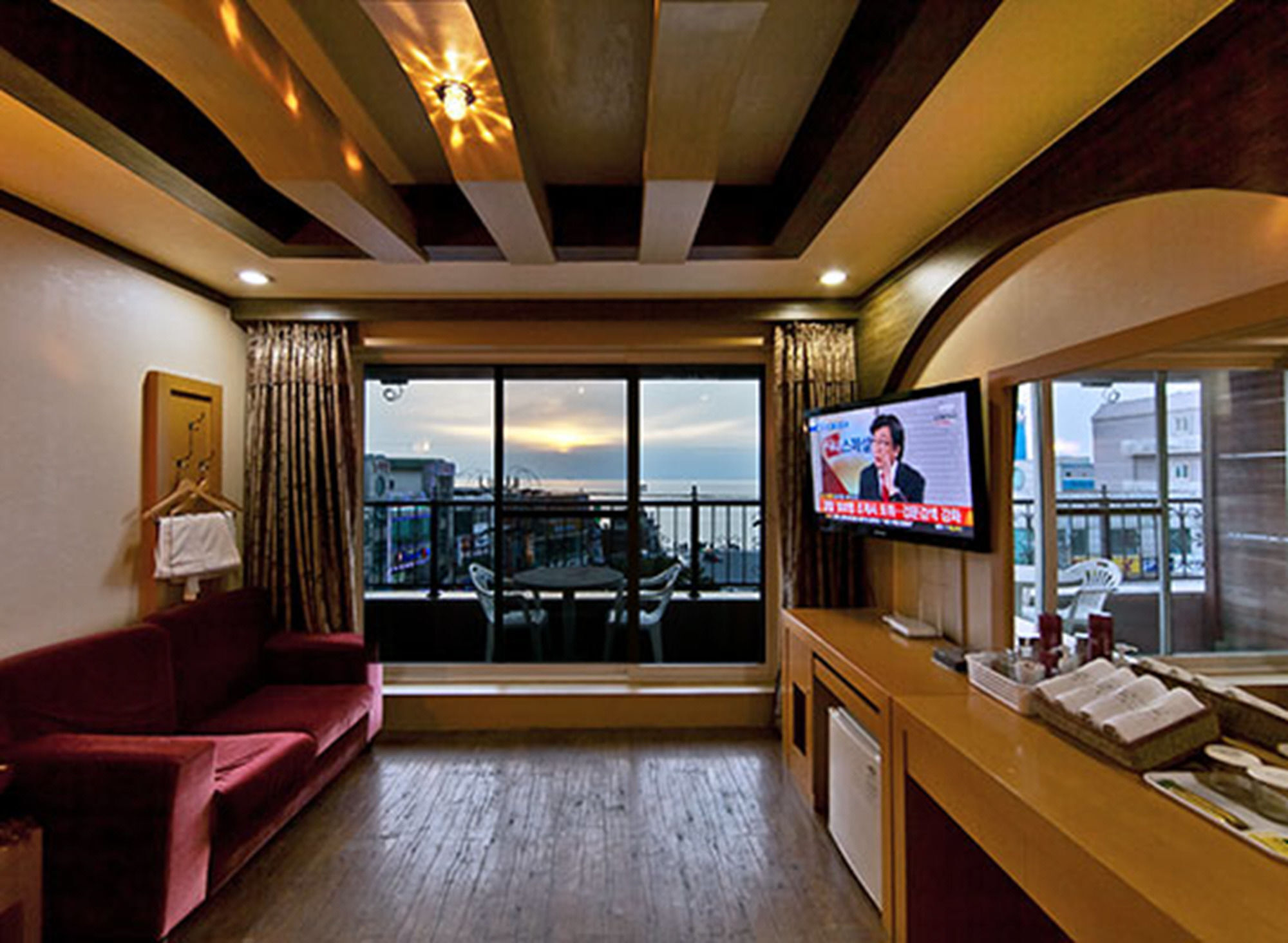 Drama Motel Boryeong Exterior photo
